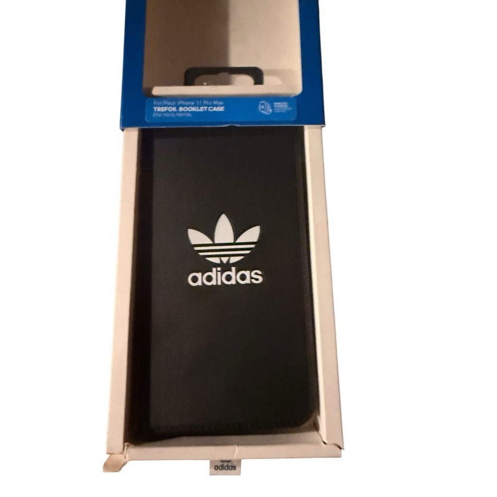 adidas Originals Trefoil Booklet Wallet Case iPhone 11 Pro Max New In Box - Picture 2 of 5